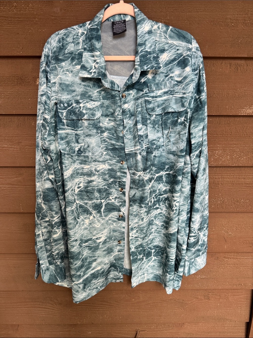 Mossy Oak Elements Lightweight Water Print Performance Shirt size XL